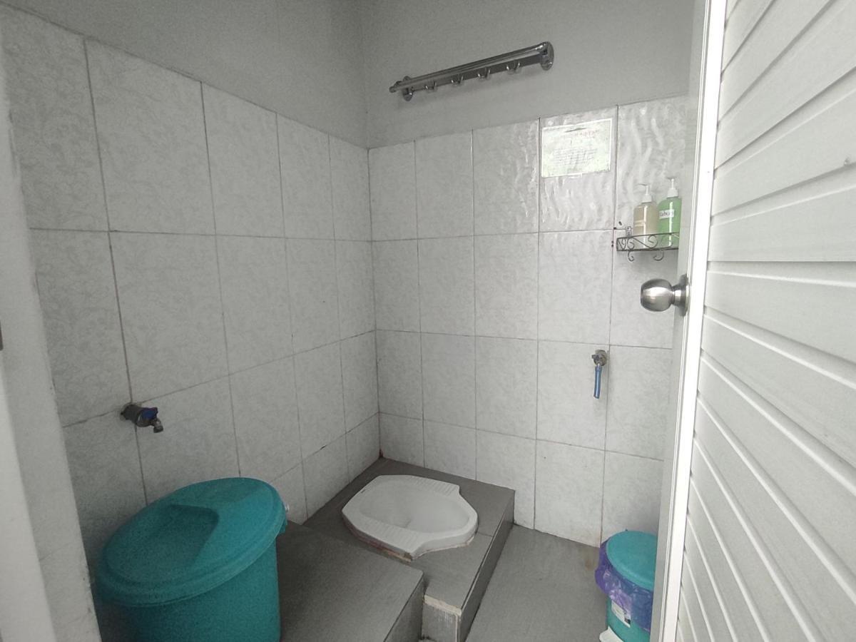 Arumdalu Homestay - Family House Villa Yogyakarta