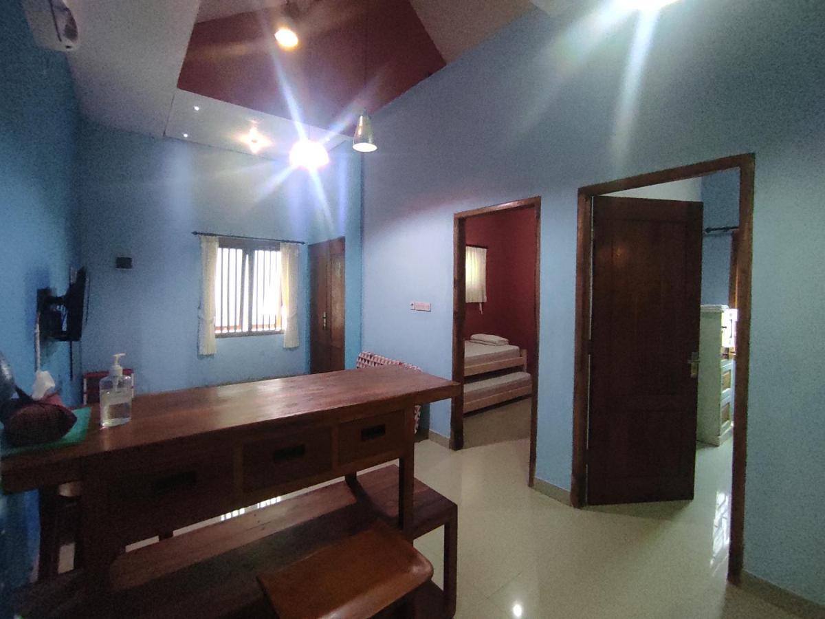 Arumdalu Homestay - Family House Villa Yogyakarta